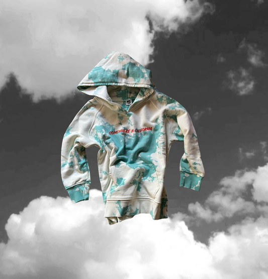 ☀️ SAMPLE SALE -  Fitted Pullover Hoodie For Her / Somewhere in California in Sky